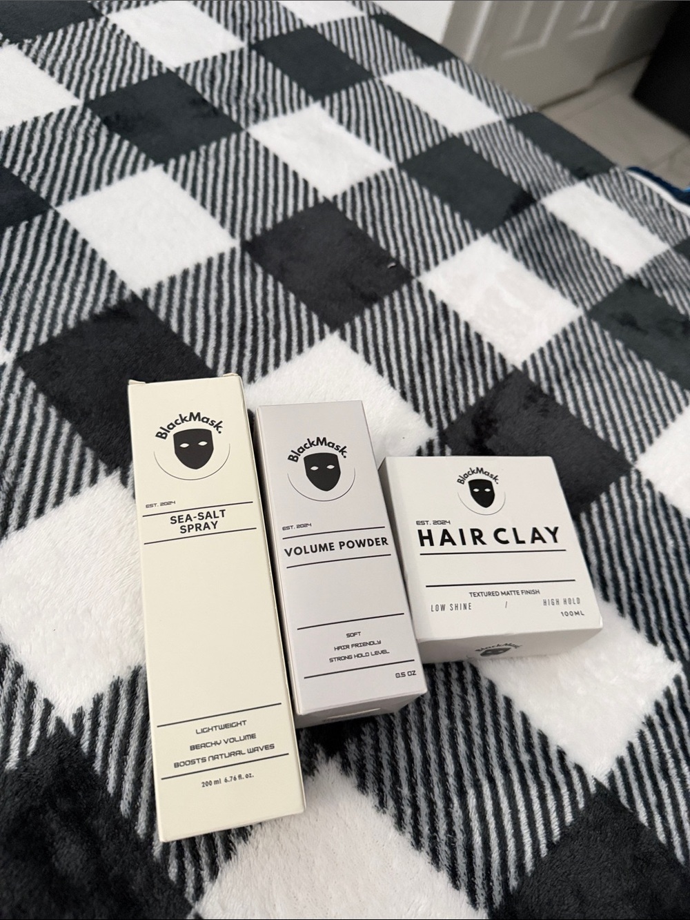 Men’s Hair Clay & Sea-Salt Spray Set — White